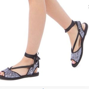 JustFab Shoes - 🆕Libbie Romantic Sandal JustFab Shoes - 🆕Libbie Romantic Sandal