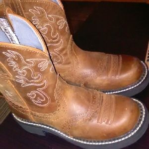 Ariat cowboy boots