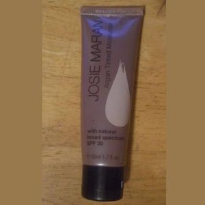 Josie Maran Argan oil tinted moisturizer fair