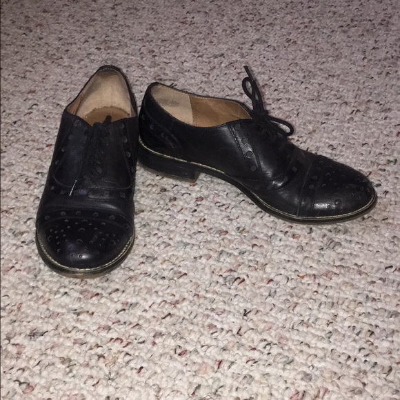 Miz Mooz Black Oxfords - Picture 3 of 4