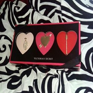 Victoria's Secret Necklace with 3 Charms
