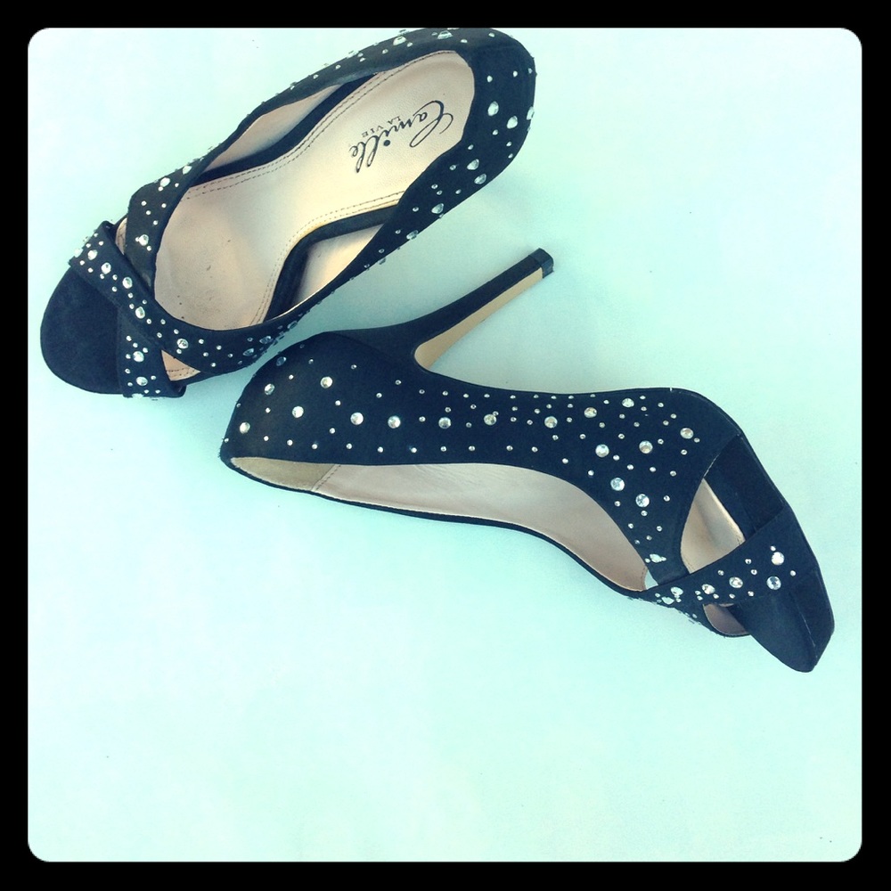 Black heels