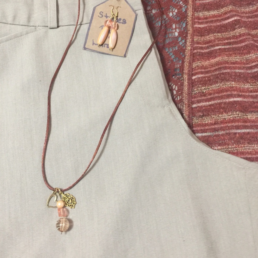 Peach & Gold Necklace & Earring Set