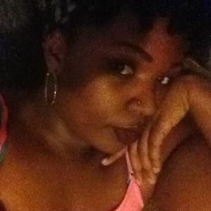 Meet your Posher, Arielle