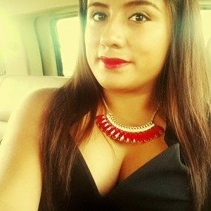 Meet your Posher, Alondra