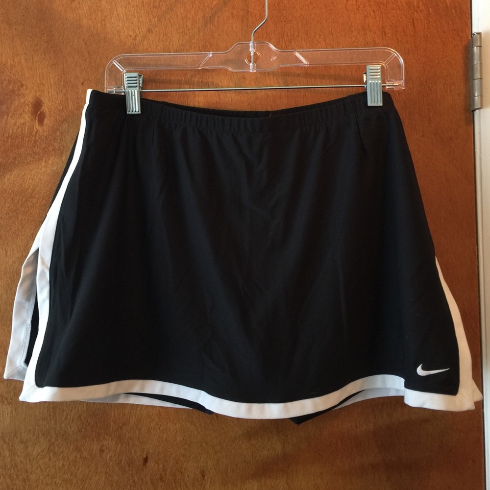 Nike skort