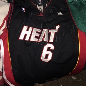 James heat jersey