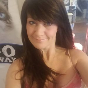 Meet your Posher, Dionne