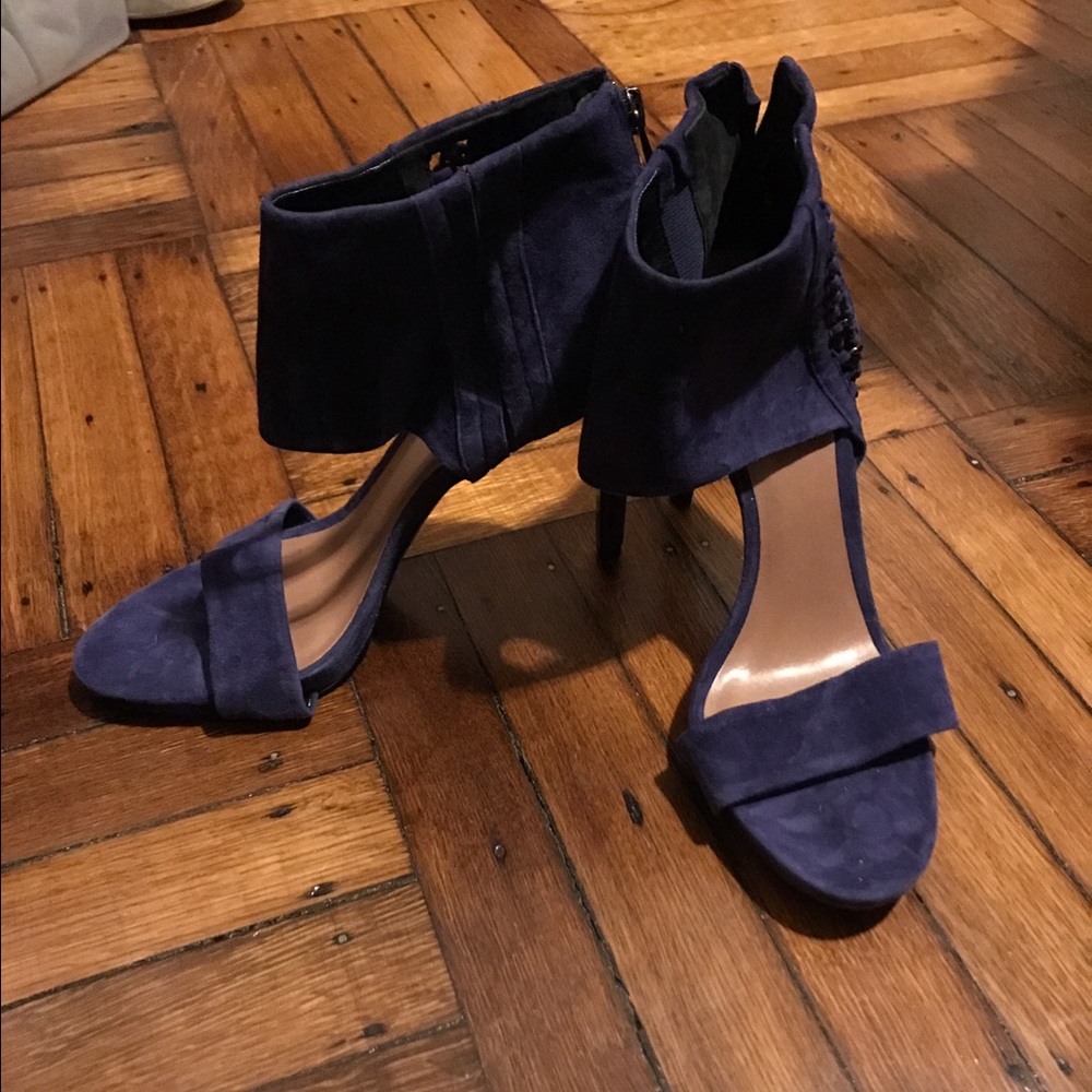 Vince Cameron sassy blue purple heels