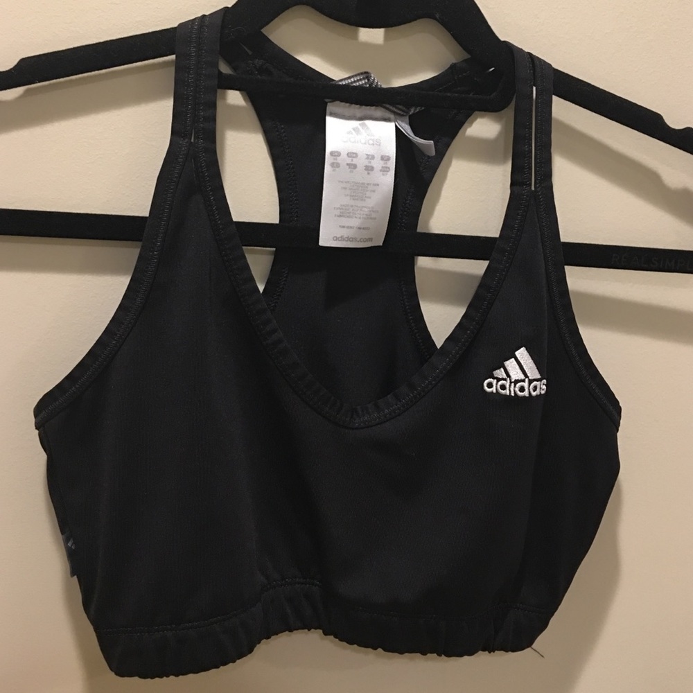 Sports bra