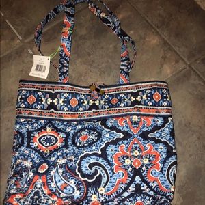 Vera Bradley tote bag