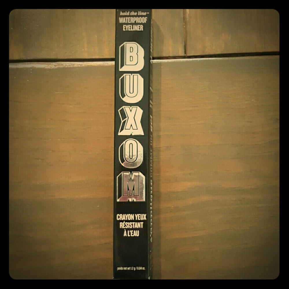 Buxom waterproof eyeliner