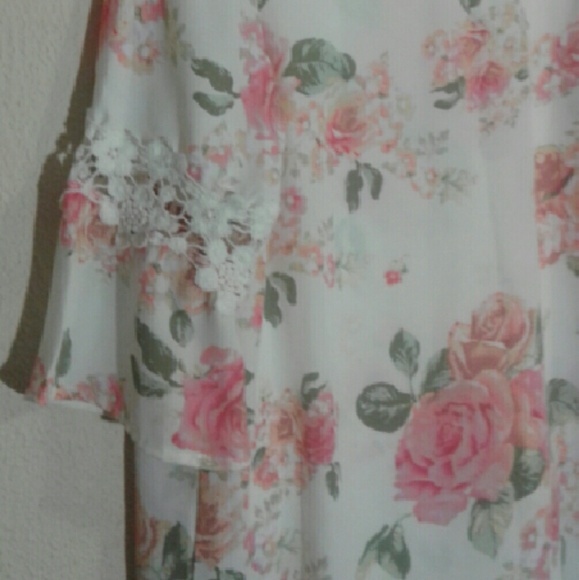Beige Flowery Peasant Blouse - Picture 2 of 4