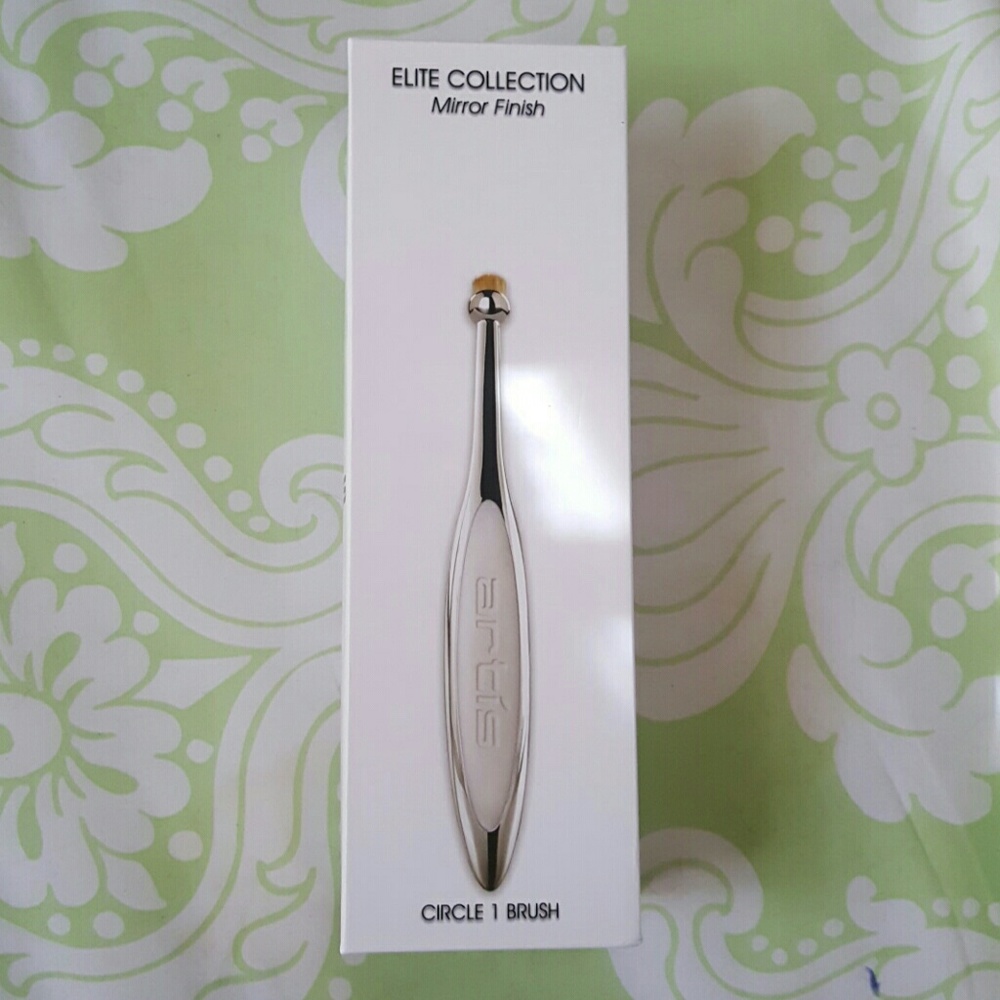 Artis circle 1 brush elite collection