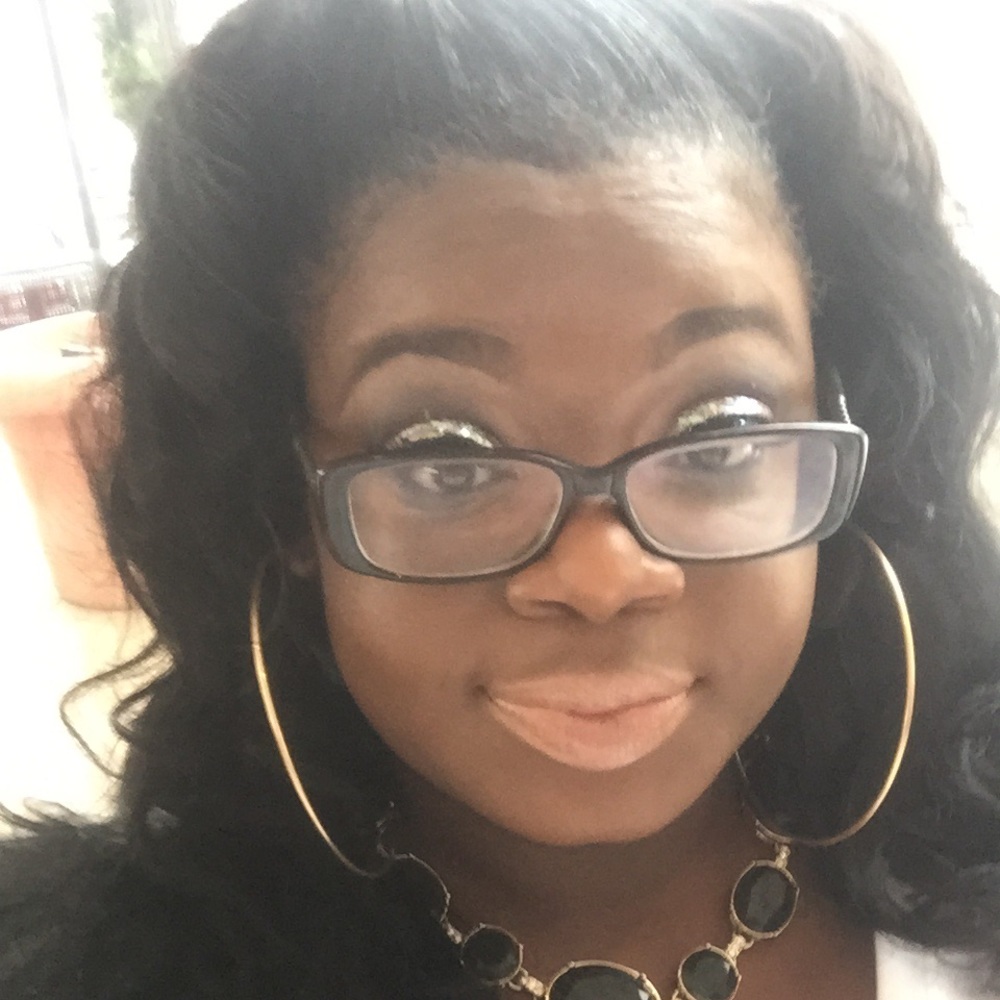 Meet your Posher, Brittany