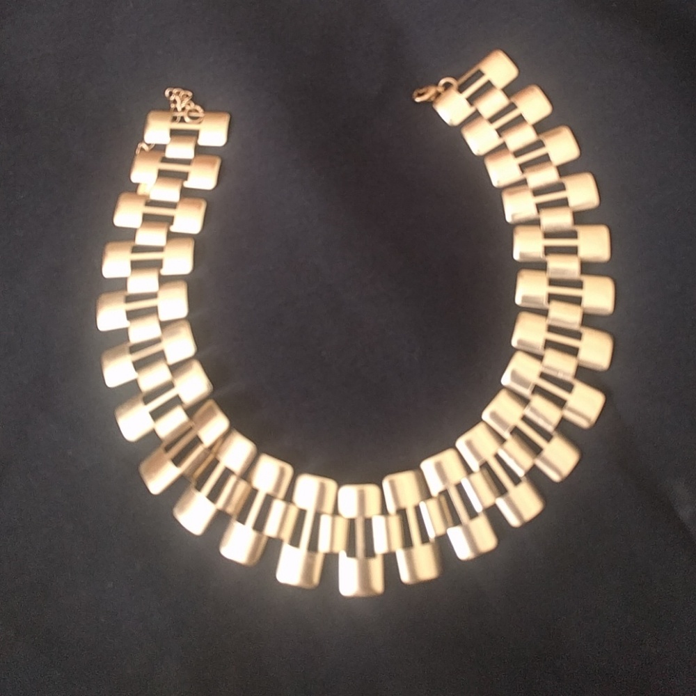 Chain link necklace!