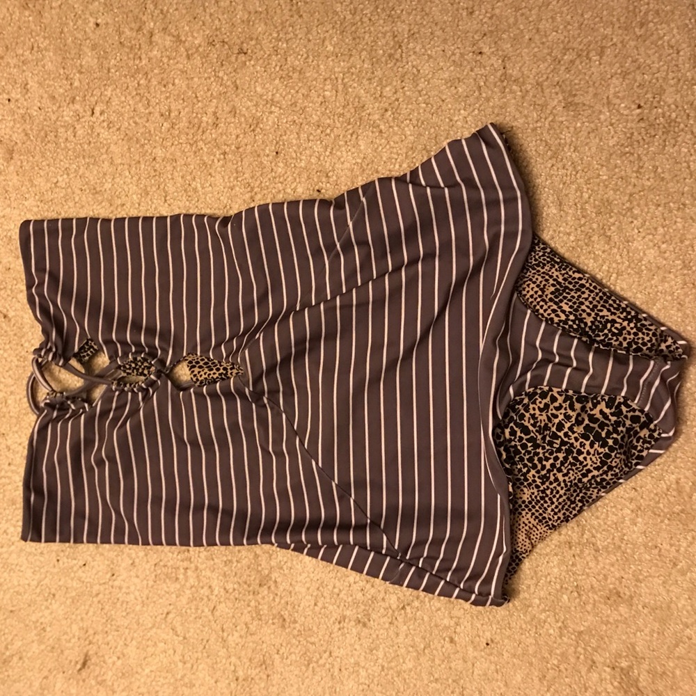 Size small Bronx