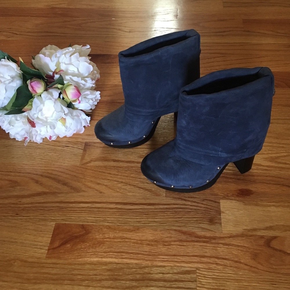 Vince Camuto ankle boots