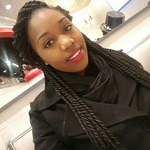 Meet your Posher, Shatia