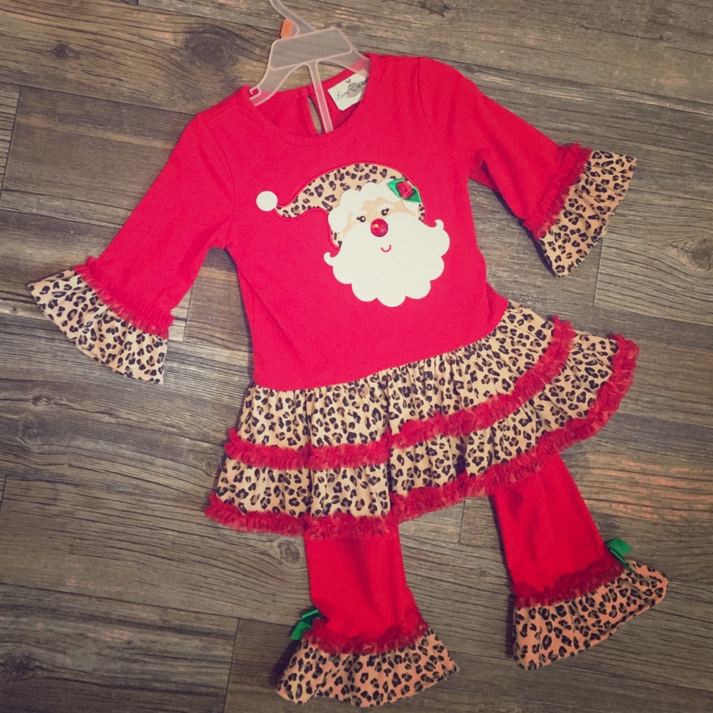 Rare editions cheetah kids set! Christmas size 3t