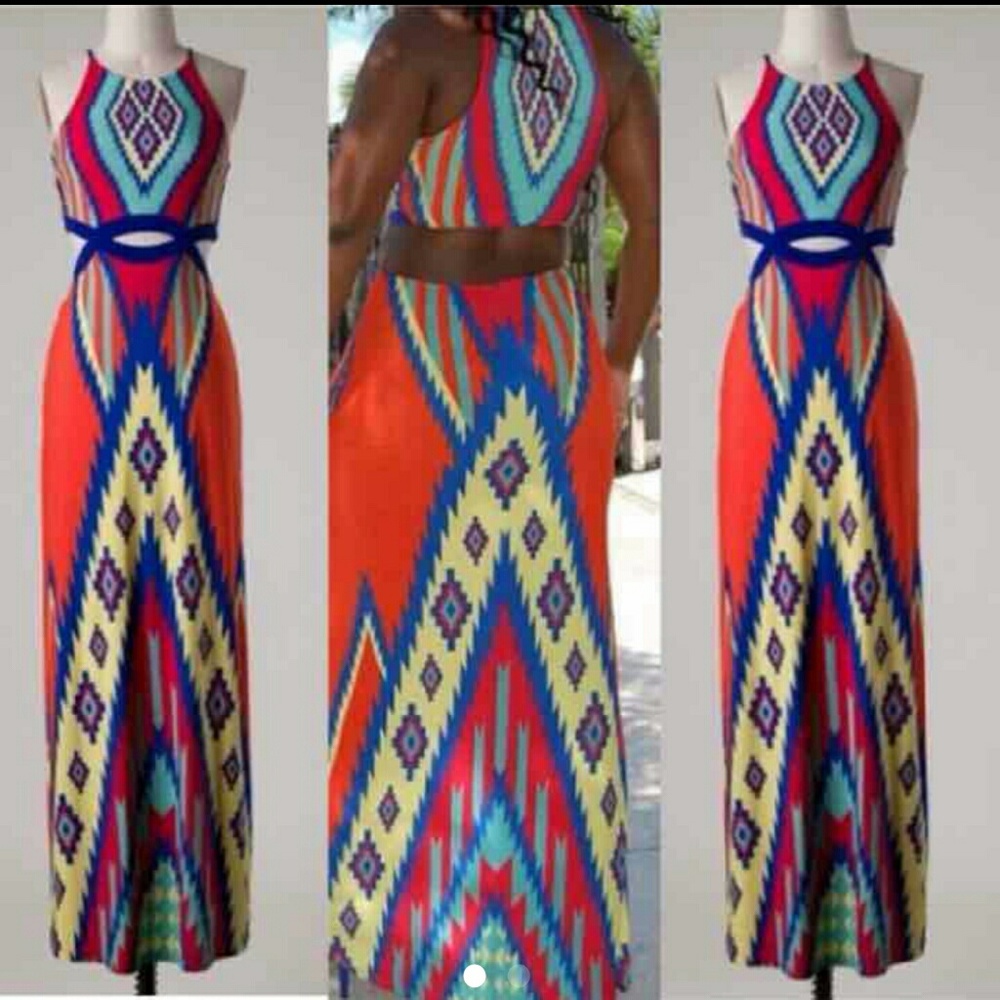 Super cute maxi dress!
