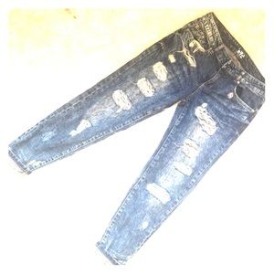 Garage Boyfriend Distressed Jeans