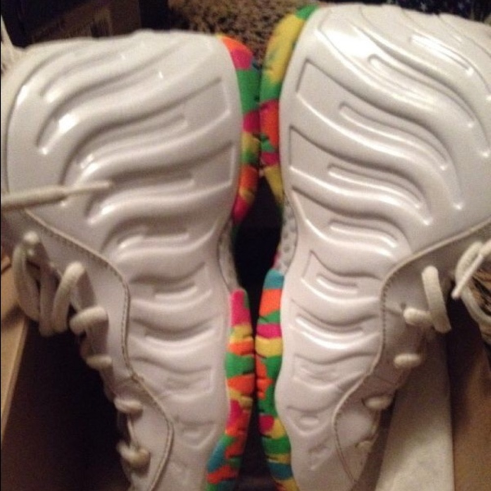 Fruity pebble foamposites