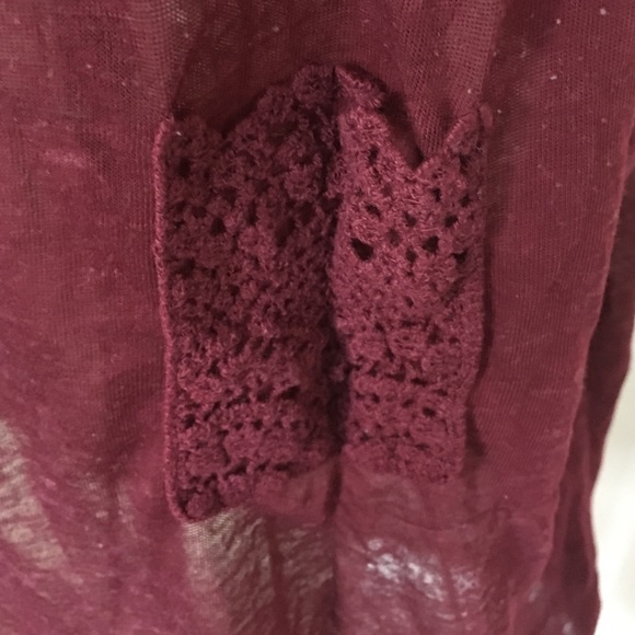 Sheer t-shirt and tank top - Picture 4 of 4