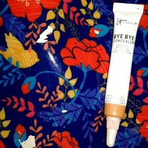 It Cosmetics Bye Bye Concealer