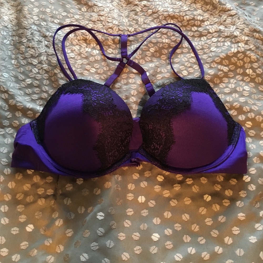 NWOT Victoria secret bra