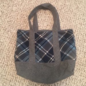 Aero plaid wool purse
