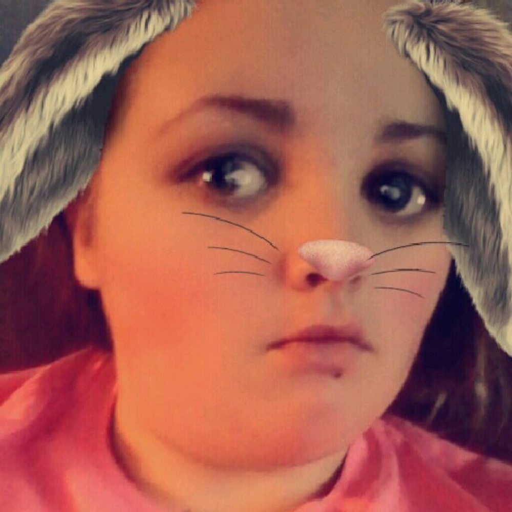 Meet your Posher, Alizabeth