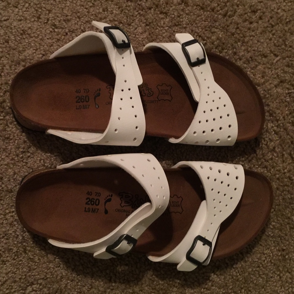 NWOT birki sandals