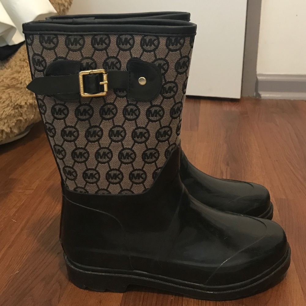 Michael Kors Rainboots