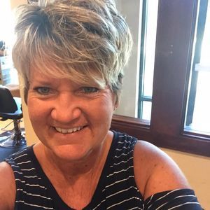 Meet your Posher, Cindy