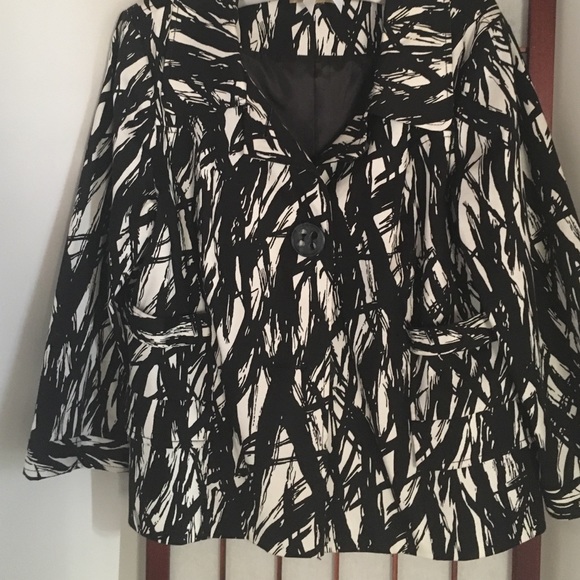 Vintage Style Jacket - Picture 2 of 8