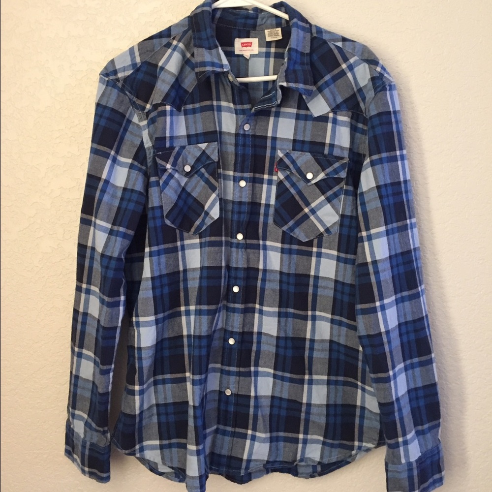 Mens Levi's shirt