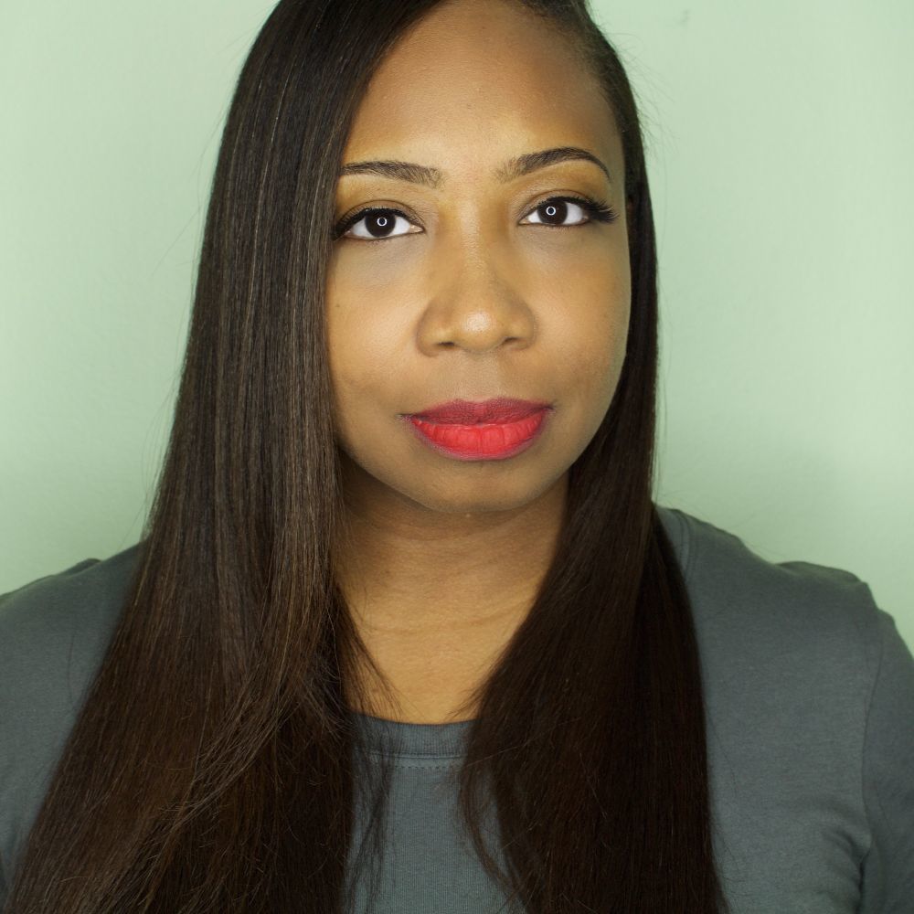 Meet your Posher, Felicia