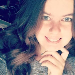 Meet your Posher, Evelyn