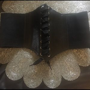Women's belt