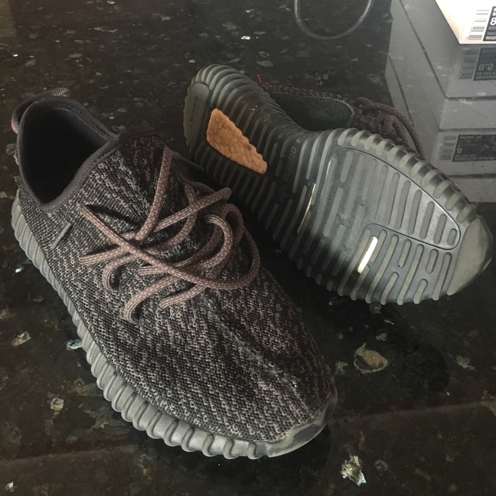 Yeezy boost 350 (original release) worn. Condo8/10