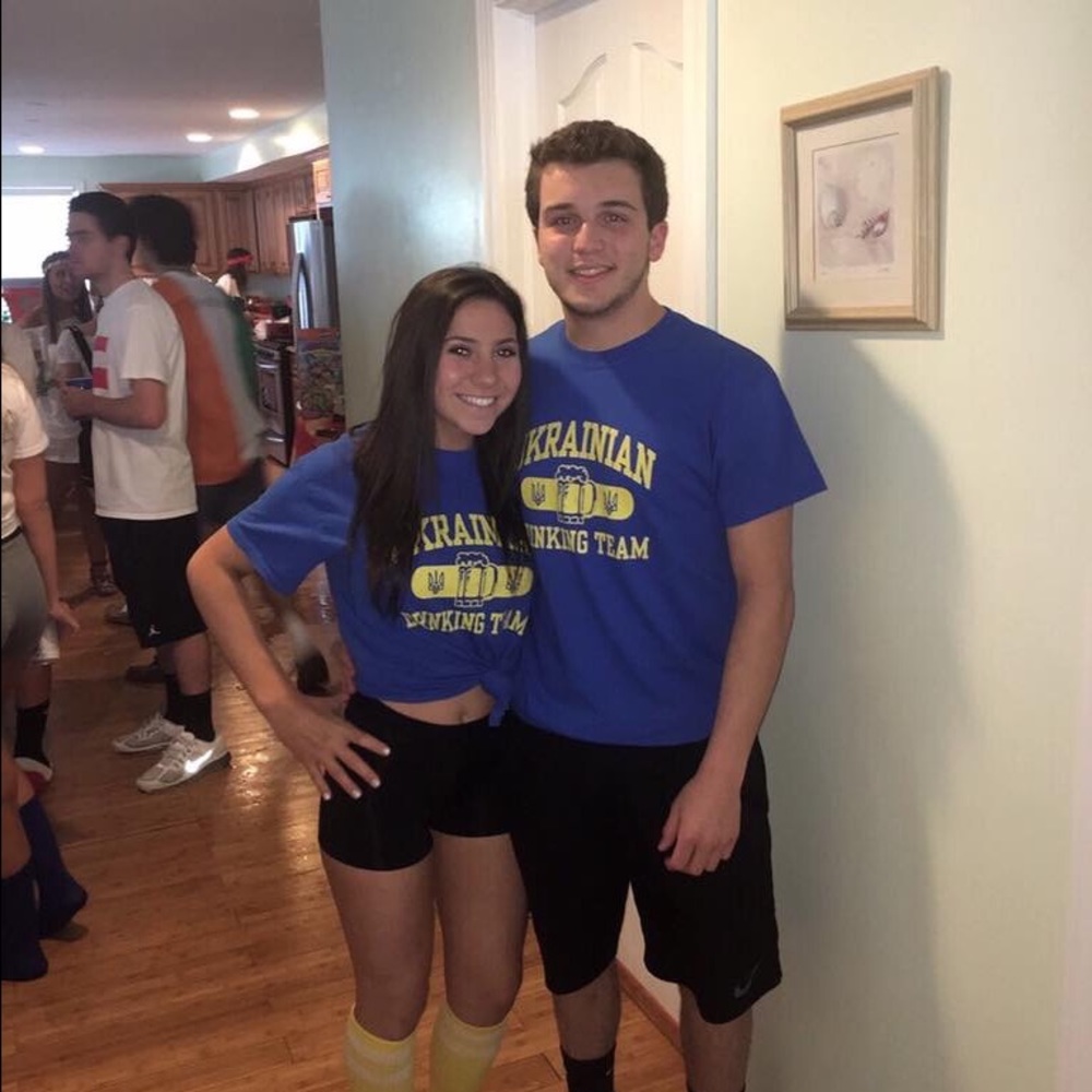 Meet your Posher, Alexia