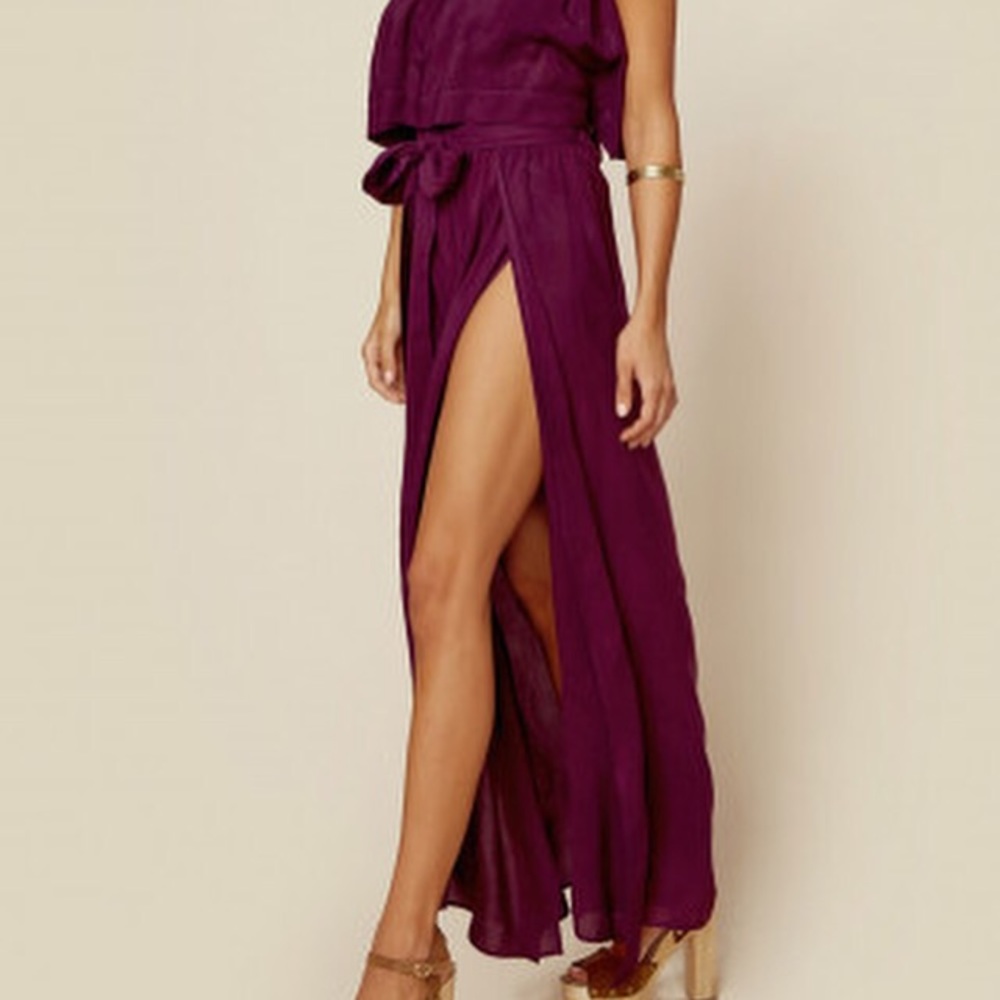 🔥Planet Blue Plum Grace Wrap Skirt🔥