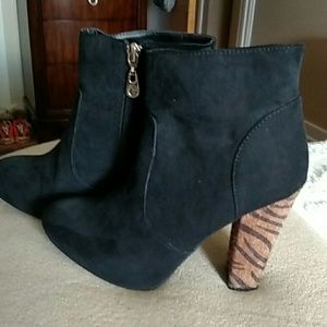 Guess Ankle Boots