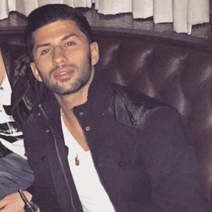 Meet your Posher, John