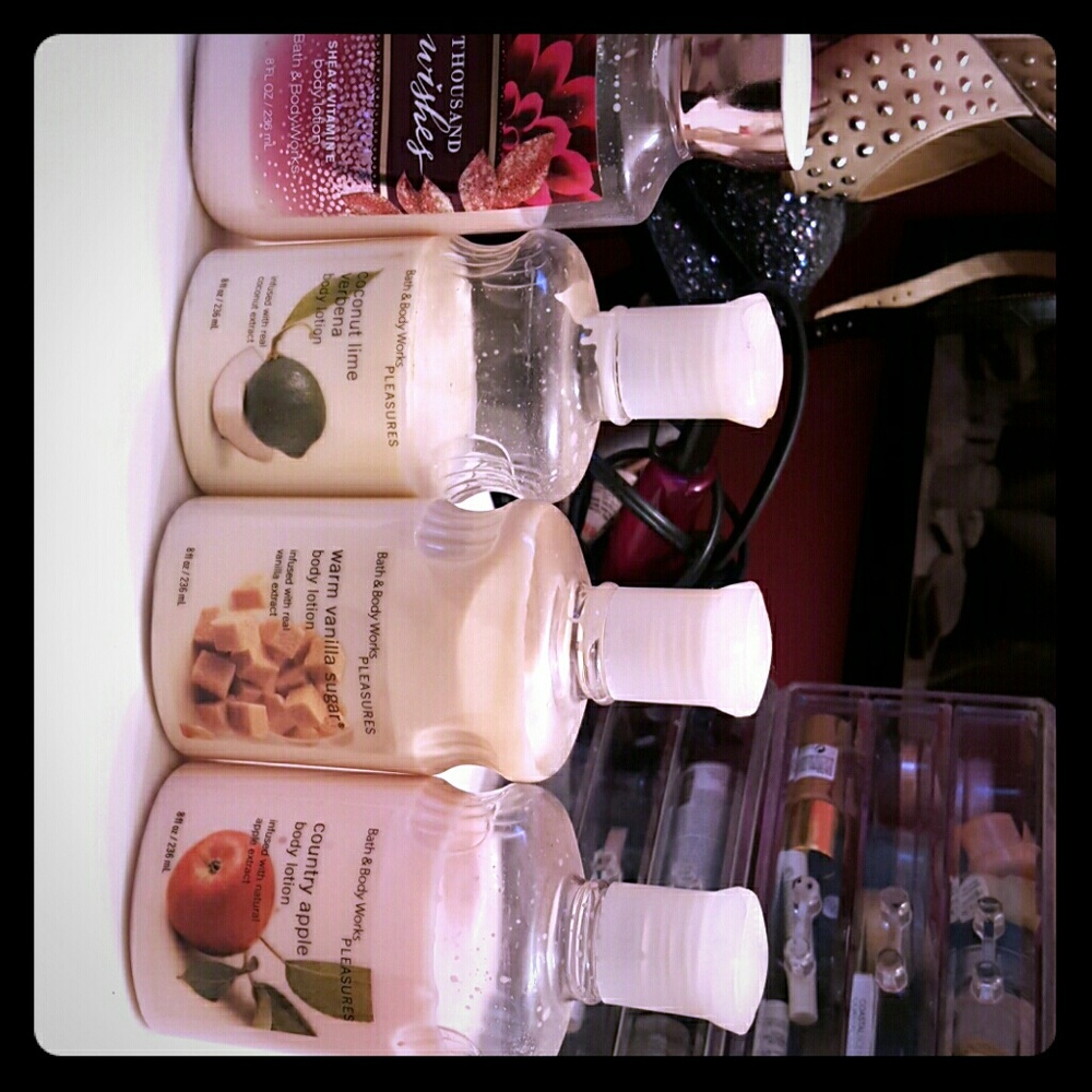 Lot of bath and body works lotion