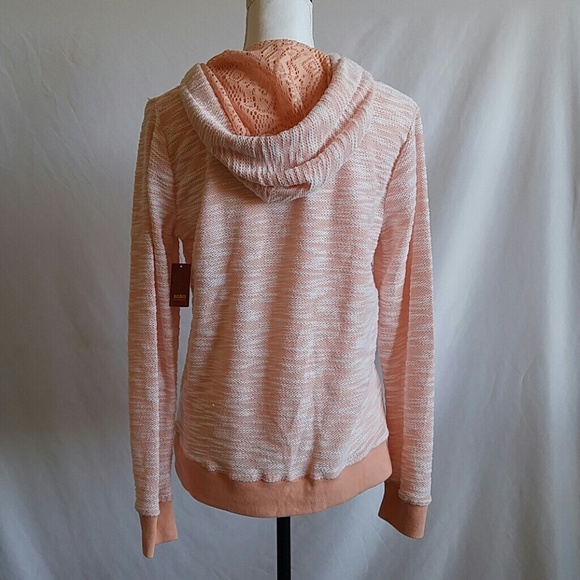 Closet closing May 24th - Picture 4 of 4