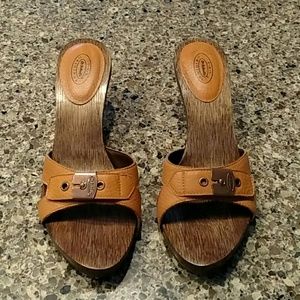 Dr Scholl's Kitten Heel Sandals