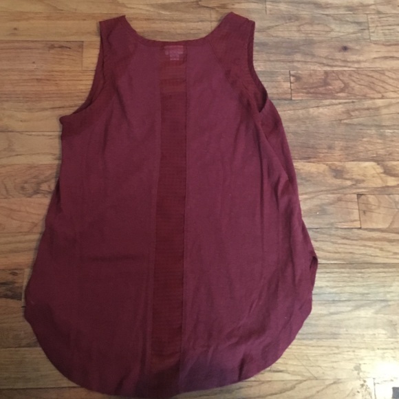 Merona tank top. - Picture 3 of 3