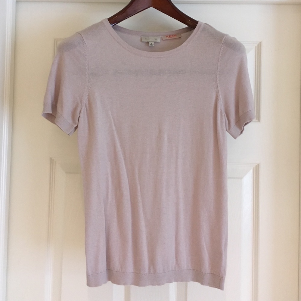 Short sleeve sweater shirt